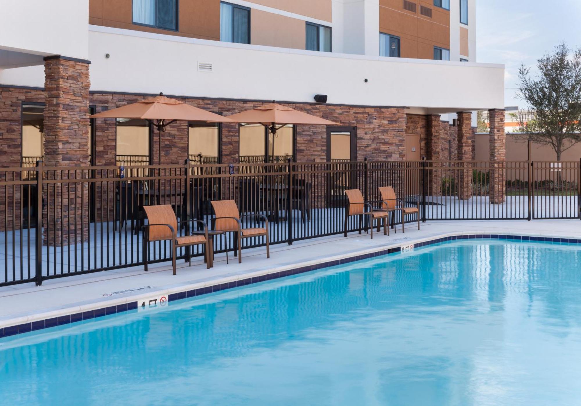 Courtyard By Marriott Houston North/Shenandoah The Woodlands Exterior foto